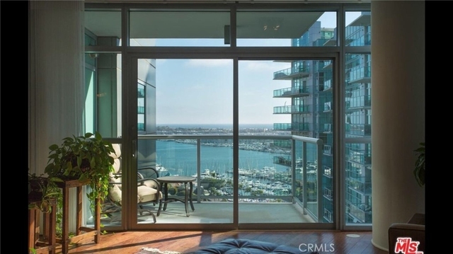 13650 Marina Pointe Drive - Photo 1
