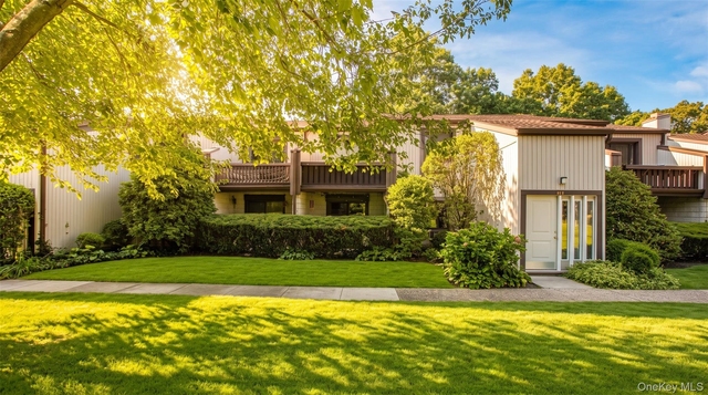 81 Richmond Boulevard - Photo 1