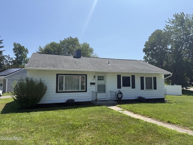 72 Lincoln Avenue - Photo 1