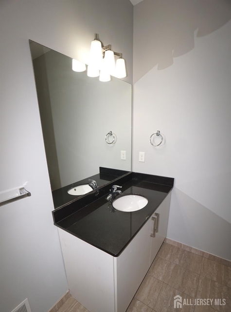 1299 St. George Avenue - Photo 1