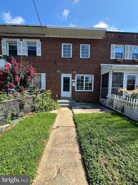 133 W Reed Avenue - Photo 1
