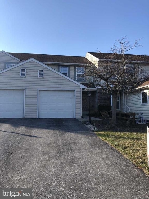 975 Byers Avenue - Photo 1