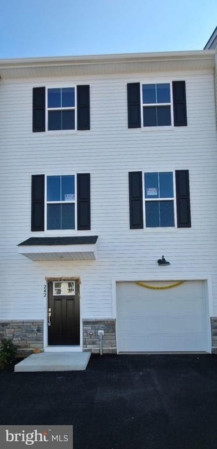 242 Talucci Drive - Photo 1