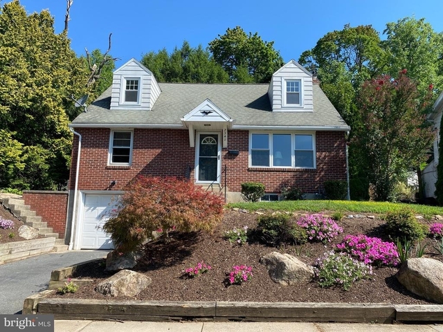 2341 Highland Street - Photo 1