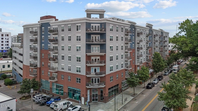 222 Glenwood Avenue - Photo 1
