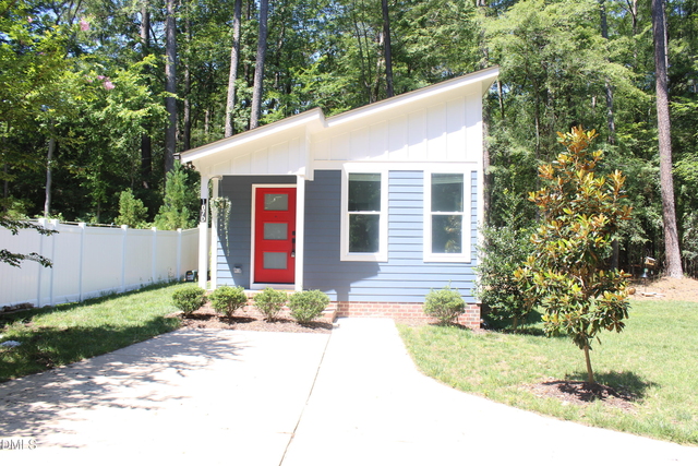 107 D Hillcrest Avenue - Photo 1