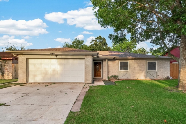 7338 Cornwall Bridge Lane - Photo 1