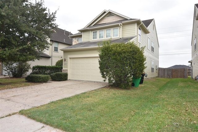 2831 Feather Green Trail - Photo 1