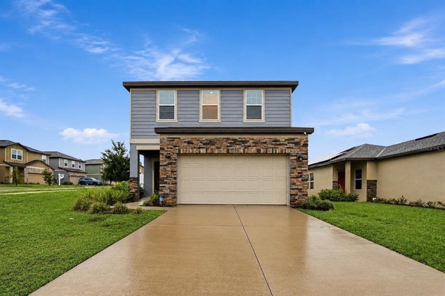 2270 Hemingway Circle - Photo 1