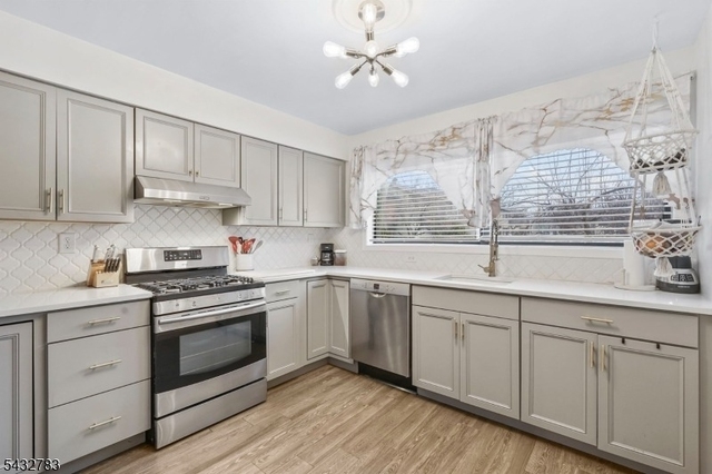 424 Tall Oak Ln - Photo 1