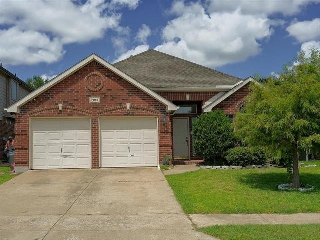 7015 Hillwood Drive - Photo 1