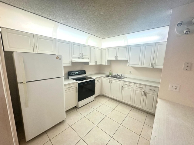 5773 La Pinata Boulevard - Photo 1