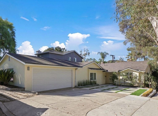 4559 Don Pio - Photo 1