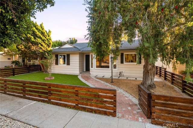 7424 W 85th Street - Photo 1