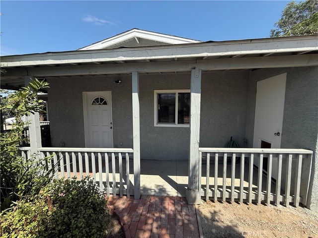 2700 Native - Photo 1