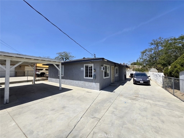 16466 Arrow Boulevard - Photo 1
