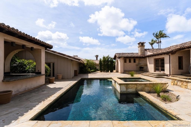 6858 Las Colinas - Photo 1