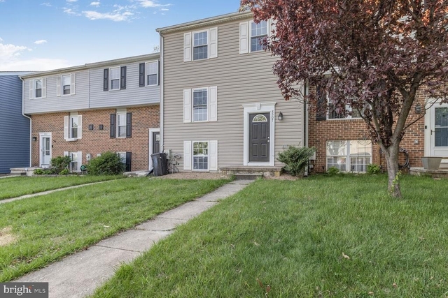 8507 Castlemill Circle - Photo 1