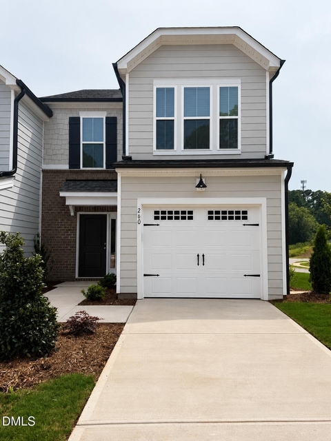 260 Ravenscraig Park Place - Photo 1