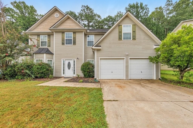 179 Holbrook Drive - Photo 1