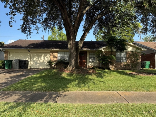 12119 Dunlap Street - Photo 1