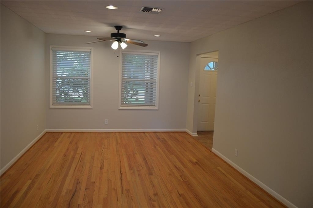 5339 Carew Street - Photo 1