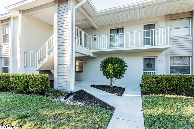 1392 Churchill Circle - Photo 1