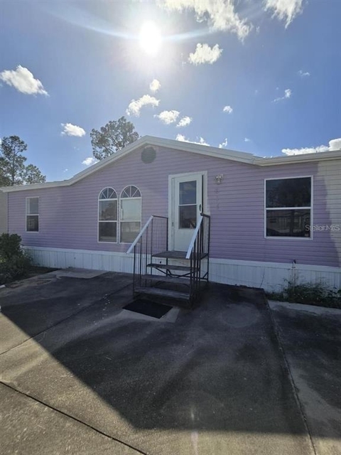 617 W Lemon Street - Photo 1