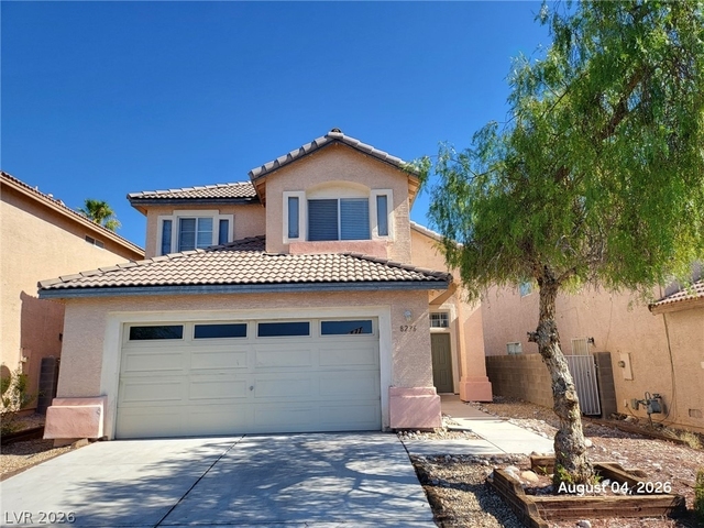 8236 W Rochelle Avenue - Photo 1