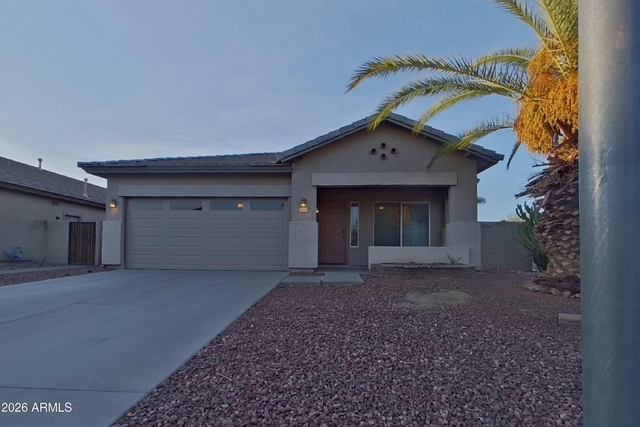 11717 W Jackson Street - Photo 1