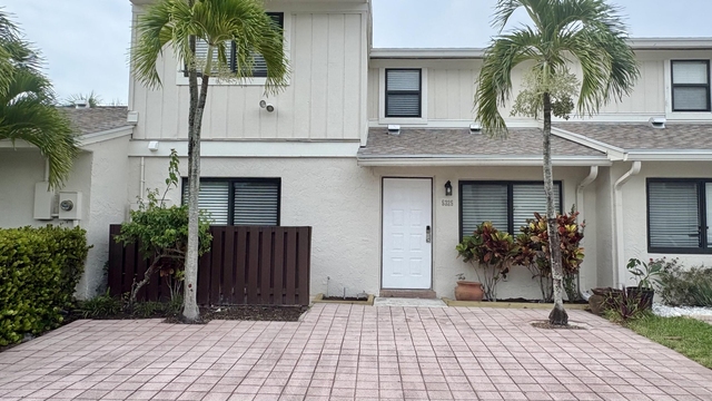 5325 Tennis Lane - Photo 1
