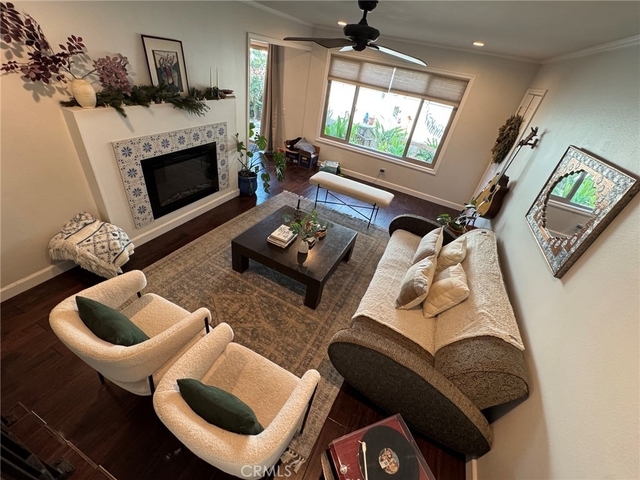 1673 E Avenida De Las Flores - Photo 1