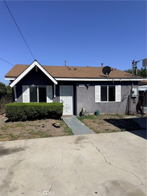 9510 Bandera Street - Photo 1