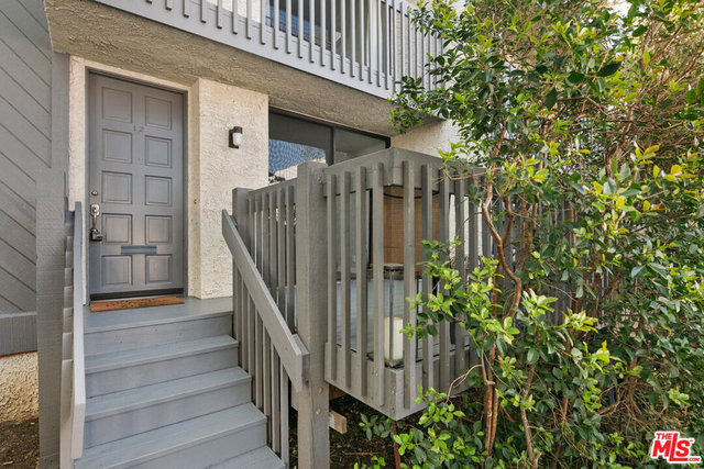29239 Heathercliff Road - Photo 1