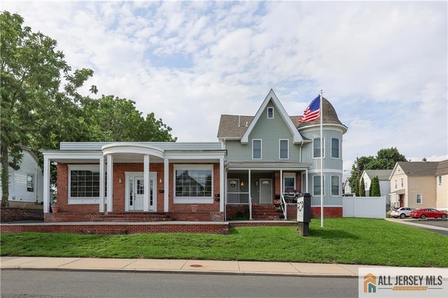 215 Washington Road - Photo 1