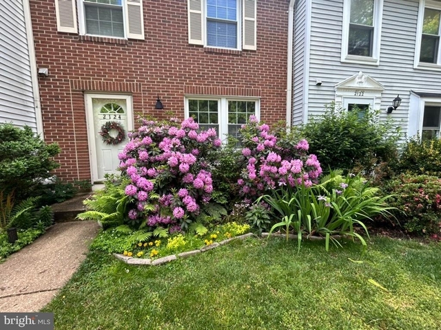 2124 Glenn Spring Court - Photo 1