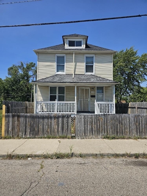 7733 E Forest Avenue - Photo 1