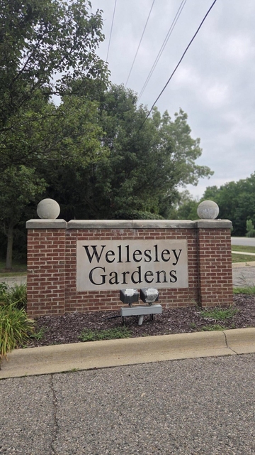 5722 Wellesley Lane - Photo 1