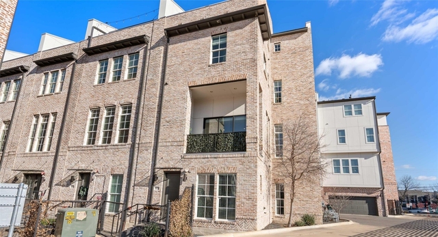 1411 Town Creek Dr - Photo 1