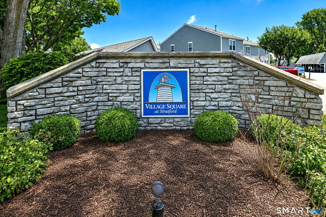 106 Ferry Court - Photo 1