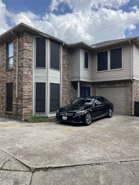 4090 Windhaven Lane - Photo 1
