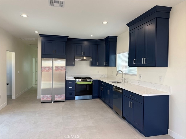 2843 E Alden Pl - Photo 1