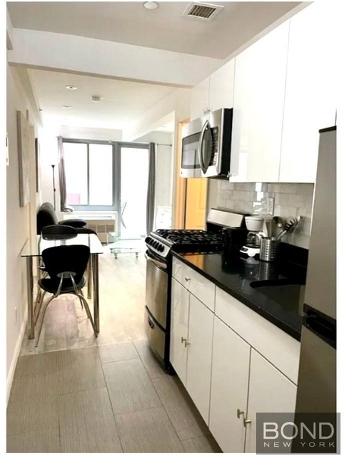 521 W 48th Street - Photo 1