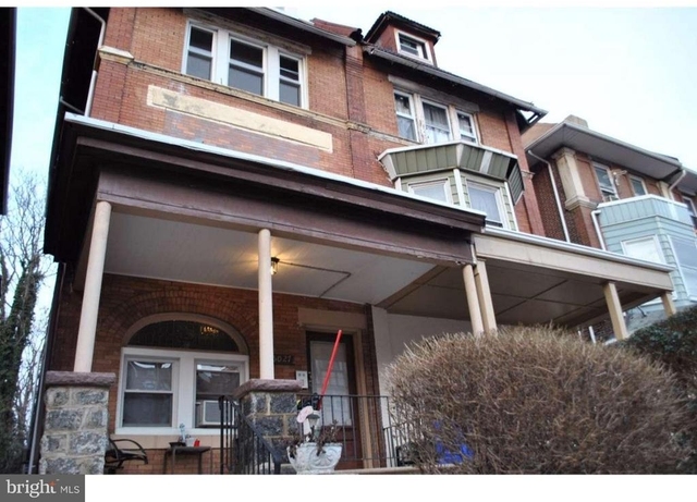 5027 Pine Street - Photo 1
