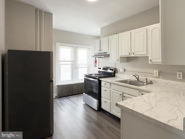 332 Chestnut Street - Photo 1