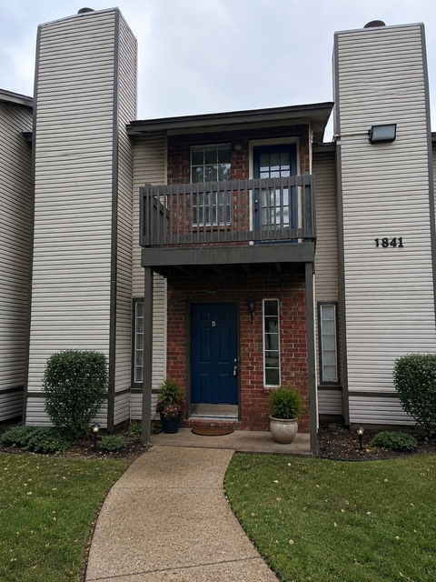 1841 River Crossing Cir - Photo 1