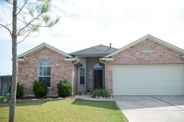 100 Lightfoot Ct - Photo 1