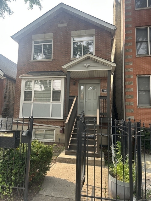 2449 W Taylor Street - Photo 1