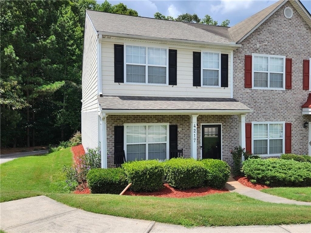 4217 Legacy Square - Photo 1