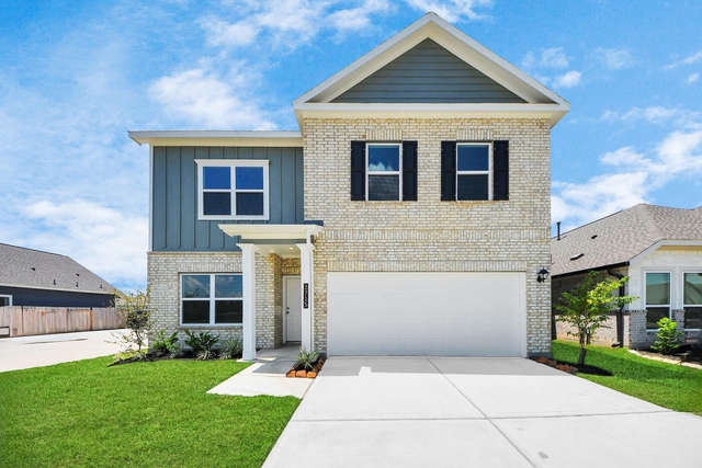 2715 Crested Creek Lane - Photo 1